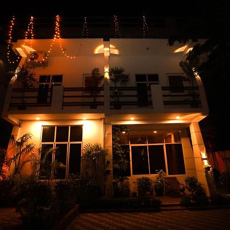 Airport 4 Season Transit Hotel Katunayaka Bagian luar foto