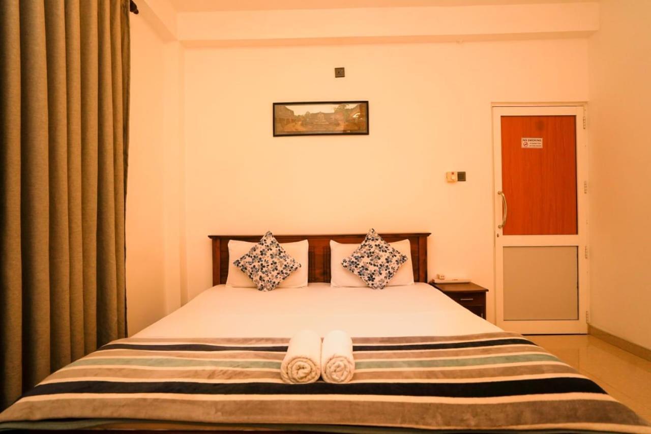 Airport 4 Season Transit Hotel Katunayaka Ruang foto